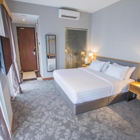 סקודאי Redpine Boutique Hotel מראה חיצוני תמונה