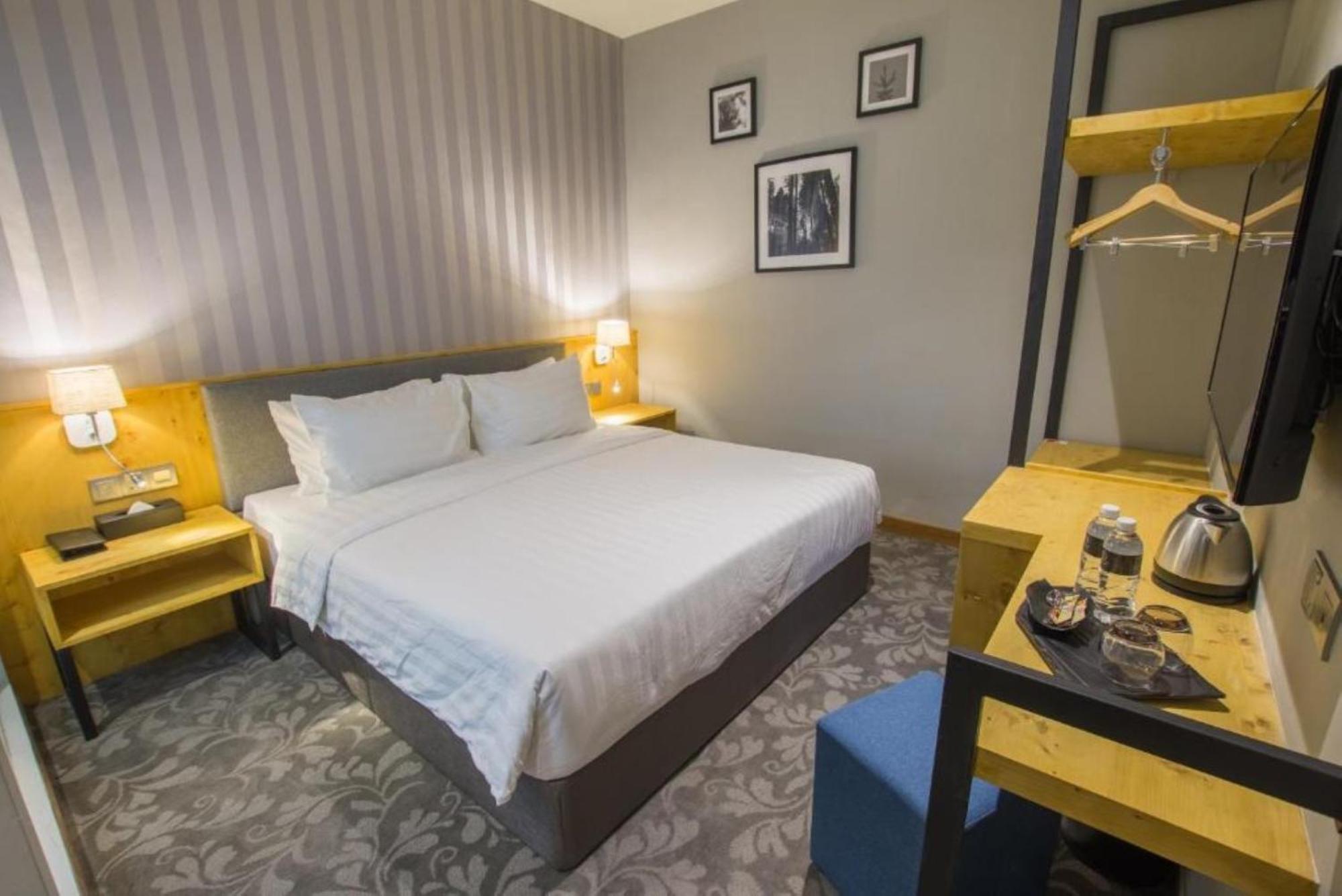 סקודאי Redpine Boutique Hotel מראה חיצוני תמונה